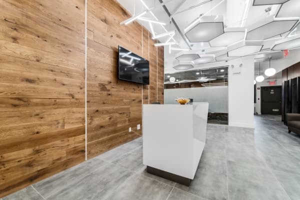 Staffed reception area at EONY's Midtown Manhattan office suites